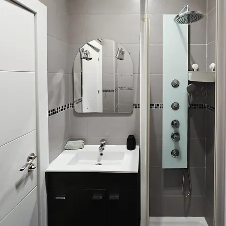 Junto Al Ayuntamiento Апартаменты *